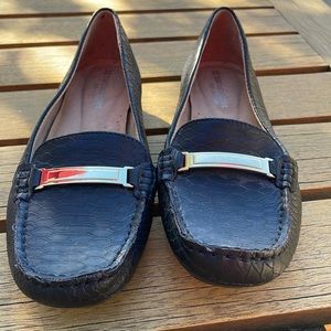 Naturalizer Women's Gadget Size 6 US Black Snake Skin Slip On Flats Loafers